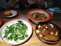 -老三样·美食研究中心(世贸路店)