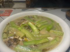 家烧蛏子丝瓜-十面欢腾·海鲜面·台式Bistro(长乐路店)