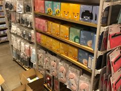 -名创优品(天津市河东万达广场店)