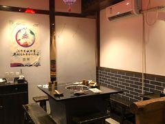 大堂-宽板凳老灶火锅(簋街店)