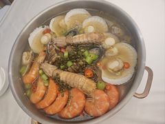 -品海楼·大连海胆锅贴馆(东港店)