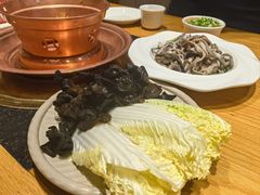 -额尔敦传统涮.冰煮羊火锅(乌兰察布体育场店)