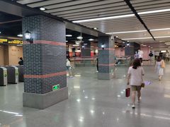 -一大会址·新天地(地铁站)
