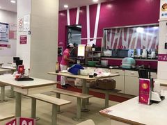 大堂-华辉拉肠(广园店)