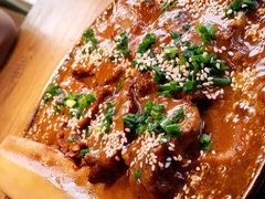 招牌田园火焰牛肋骨-蜜桃餐厅·伴山(湖滨商业街店)