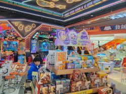 -卡通尼乐园(印象汇店)