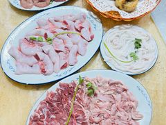 -华哥新鲜猪精品美食