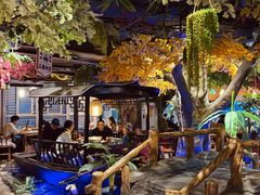 -城墙拐拐火锅(三峡广场黑金冠店)