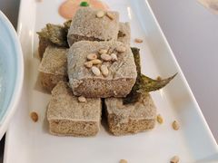 -桂满陇·手作小笼包&江南叫花鸡(中山公园店)