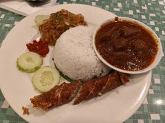 咖喱牛肉饭-小槟城美食馆