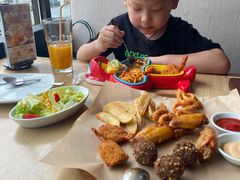 -必胜客(东兴商厦店)