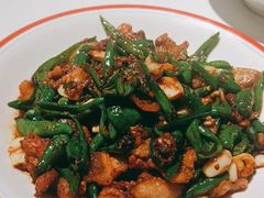 辣椒炒肉-千百味红餐厅·江西菜(绿地双子塔店)