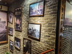 -东口码头·烧鸽子·鱼头泡饼·地方菜(金鹰悦城店)