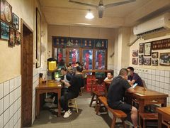 -矮子粉店1985·长沙米粉(湘春路店)