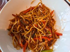 -MONICH牛排融合餐厅(和义大道购物中心店)