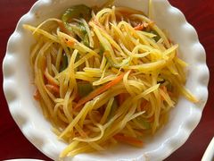 -金杨拉面王小吃面馆·牛三宝面·红烧牛肉粉
