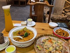 -花溪雨·森林餐厅(石基店)