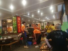 大堂-冯记香辣兔火锅(茶店子总店)