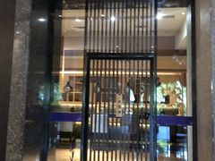 -上海虹桥西郊假日酒店