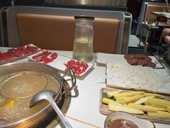 -牛人日志·鲜牛肉骨汤火锅(万科里瑧店)