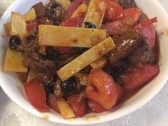 西红柿炖牛腩-金良酸菜鱼(宁海路总店)