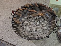 -海盗船. 龙虾烧烤. 酒馆