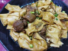 -壹阁胡羊焖饼(特色小吃街店)