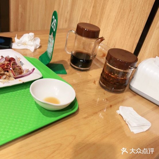伊面德兰州牛肉面清真(南洪街店)