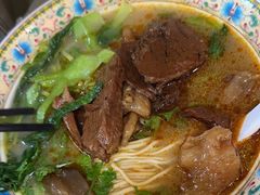 半筋半肉面-金杨拉面王小吃面馆·牛三宝面·红烧牛肉粉