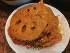 -爆炸头阿姨小四川正宗川味小吃(无任何分店)