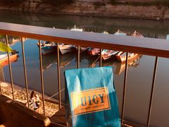 招牌三角芝士面包-Juicy Bakery(大学路店)