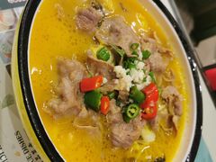 -雍哲港式餐厅(现代广场店)