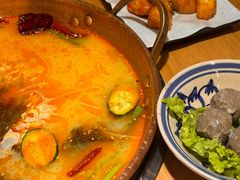 -洱火云南酸菜牛肉火锅(石景山当代商城店)