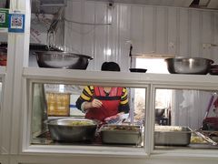 -咱家王新国把子肉(县东巷店)