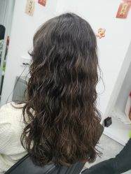 点击看大图 -LILI·HAIR SALON理理造型