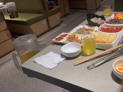 -海底捞火锅(珠影星光城夜宵主题店)