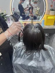 -七分屋LA·烫发·染发·剪发