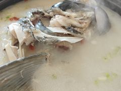 -万佛湖许老大铁锅鱼(黑金冠店)