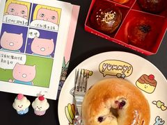 -HOT CRUSH趁热集合·现烤面包(环球港店)