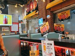 -牛小嫩串串火锅(老国贸总店)