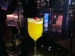 重口菠萝酒-wann lounge 低温慢煮牛排·清吧