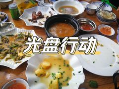 -黄记四更烤乳猪店