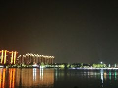-翠山·映月湖景餐厅(映月湖公园店)
