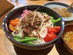 曼谷凉拌海鲜米粉-SHAN山(前滩太古里店)