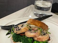 黑松露鸡肉卷三明治-大酉·M Coffee(北京美术馆店)