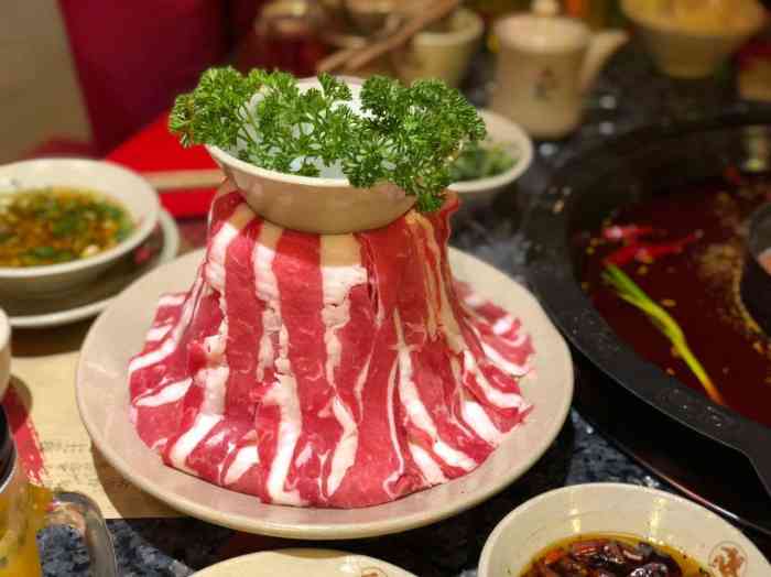 蜀大侠四川传统主义火锅(历下店)-"锅底和菜品都还不错 就是有点小贵.