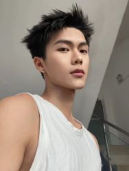 -一家只做男发烫染的店