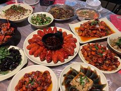 -巴厘龙虾·榜首油焖大虾(音乐学院·沿江酒馆店)