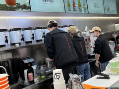 -喧闹·东方大气茶(鹅岭二厂店)
