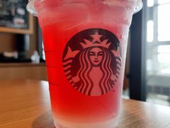 -星巴克(青岛火车北站候车大厅店)